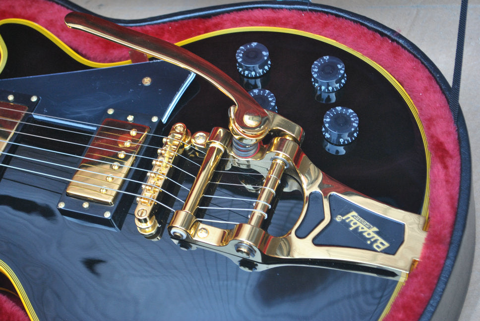 Gibson Les Paul Custom Shop Black Beauty Bigsby Chinese Replica