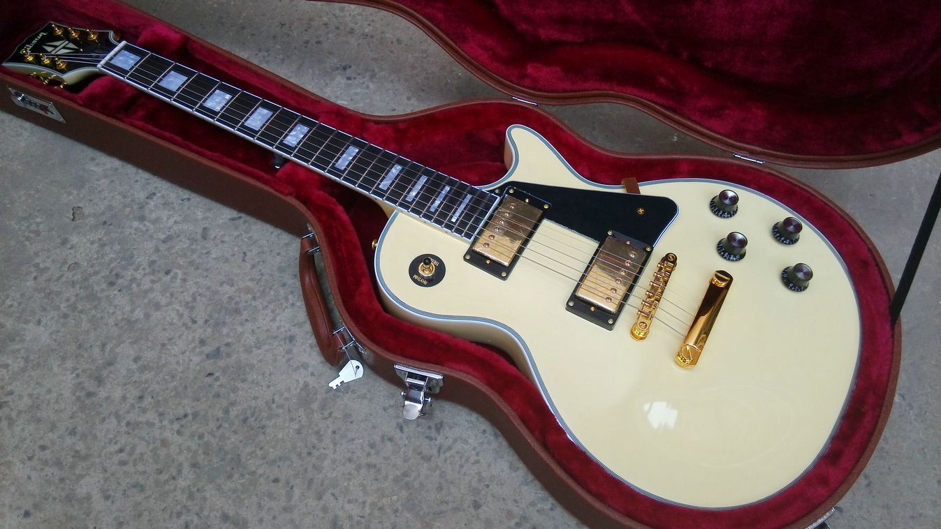 Gibson Les Paul Custom Shop Cream White Chinese Replica